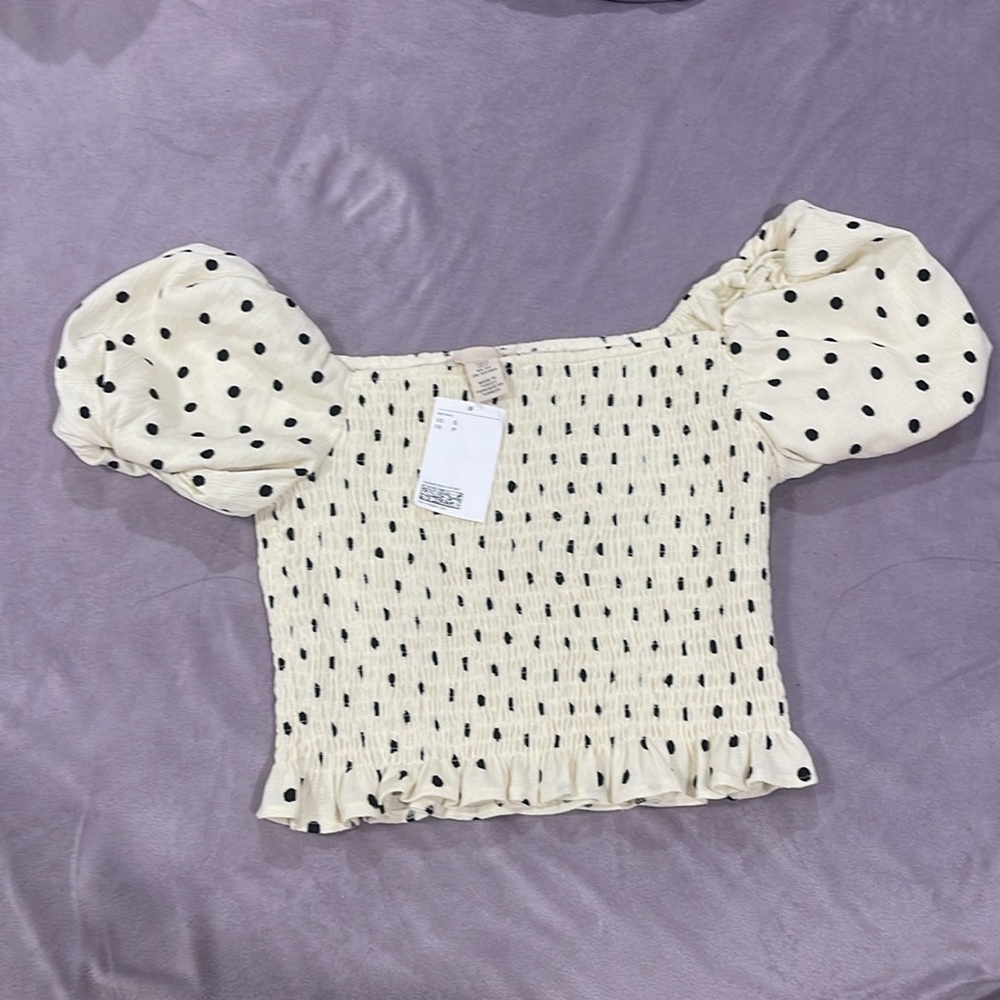 HM top NWT Size s
